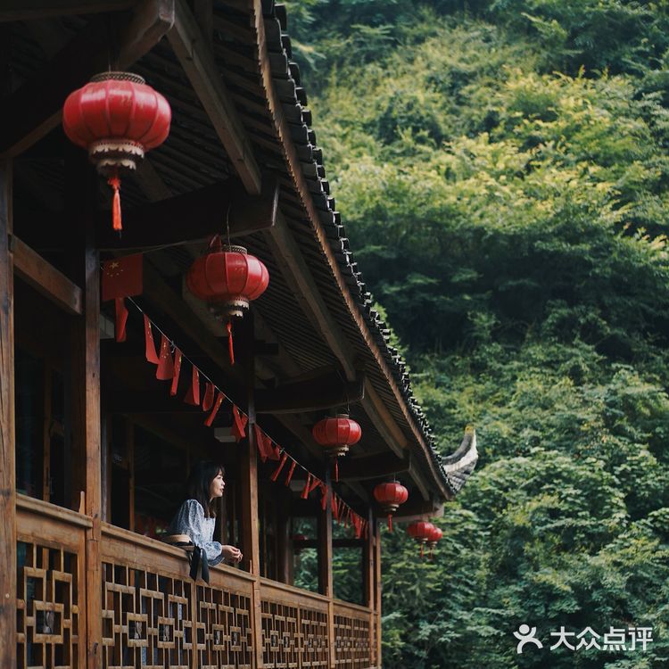 🍃藏在张家界山谷里的湘西民宿，装满了整个盛夏☀️的样子