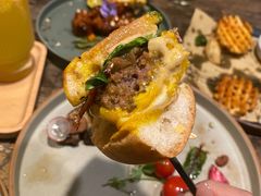 -HIGH FIVE哈福手工汉堡(桂林路店)