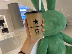 -星巴克臻选(上海合生汇1F店)