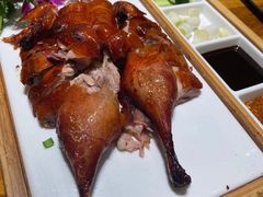 脆皮小刀鸭-老滇山寨•云南特色菜•地方菜•民族风情歌舞表演(金碧店)