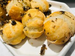 -本来精品川菜(嘉里中心店)