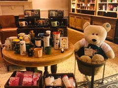 零售区-星巴克臻选(广州沙面店)