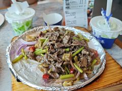 18秒小炒定安黄牛肉-不仔客海鲜·烧烤·270度海景餐厅(大东海店)