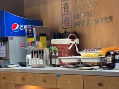 -夯鱼烤鱼·尔滨地标美食(中央商场店)