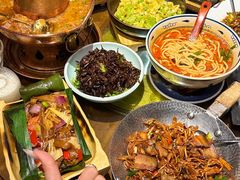 -雀舞云南菜(天津天河城购物中心店)