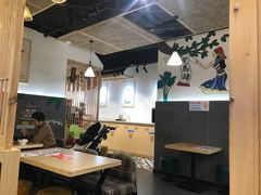 大堂-花馬肆.云南过桥米线(汉神购物广场现场熬汤店)