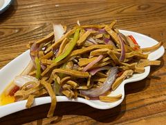 -东来菜馆•手抓海鲜家常菜•海鲜锅贴(鸽子窝店)