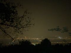 -鬼笑石后山停车场