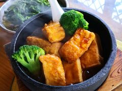 石锅豆腐-堤边美食