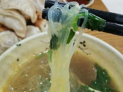 -黄阿姨锅贴大王(万航渡路店)