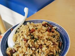 -包整·丝娃娃(一览甲秀楼风景店)