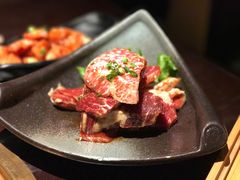 -山川小町·极番烧肉(新地假日广场店)