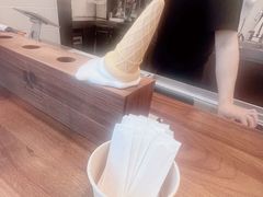 -LUNEURS月乐诗·法式冰淇淋(北外滩来福士广场店)