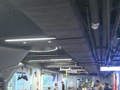 -超鹿运动(达信大厦店)