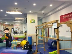 -澳洲袋鼠早教(金辉环球广场店)