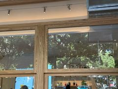 -杭州西湖银泰百货