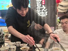 -得意咚瓜·顺德鱼生·冬瓜火锅(深圳首店)