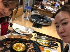 -江南猪肉商会无限续吃(弘大店)