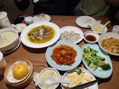 炒西兰花-吕氏疙瘩汤·新鲁菜(济南万象城店)