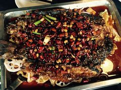 -鸣记脆皮烤鱼·海鲜烤鱼(三八广场店)