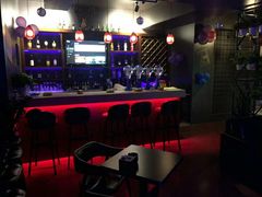 -聚点酒吧(龙湖滨江天街店)