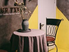 -HIGH FIVE哈福手工汉堡(桂林路店)