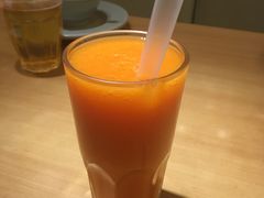 -Lia Cafe Bar Restaurant松山咖啡屋