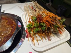-佰人王串串香火锅(洋珠巷店)
