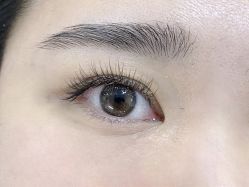 -花岐款式专研健康美甲沙龙