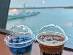 蓝色星球-抱抱地球咖啡馆(国家海洋博物馆店)