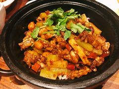 石锅牛蛙-味道龙虾·极味厨房