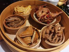 -卤校长重庆火锅(国兴店)