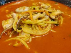 辣海鲜面-米屋石锅拌饭(师大店)