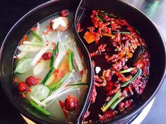 鸳鸯锅-花田煮鲜牛肉火锅(钟楼众汇店)
