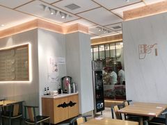 大堂-喜家德虾仁水饺(繁荣路店)