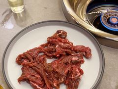 新鲜牛肉-小志家.野生菌鲜切牦牛肉牛杂火锅