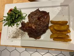 澳洲谷饲安格斯肉眼牛排-LENBACH兰巴赫西餐啤酒坊(大连东港店)