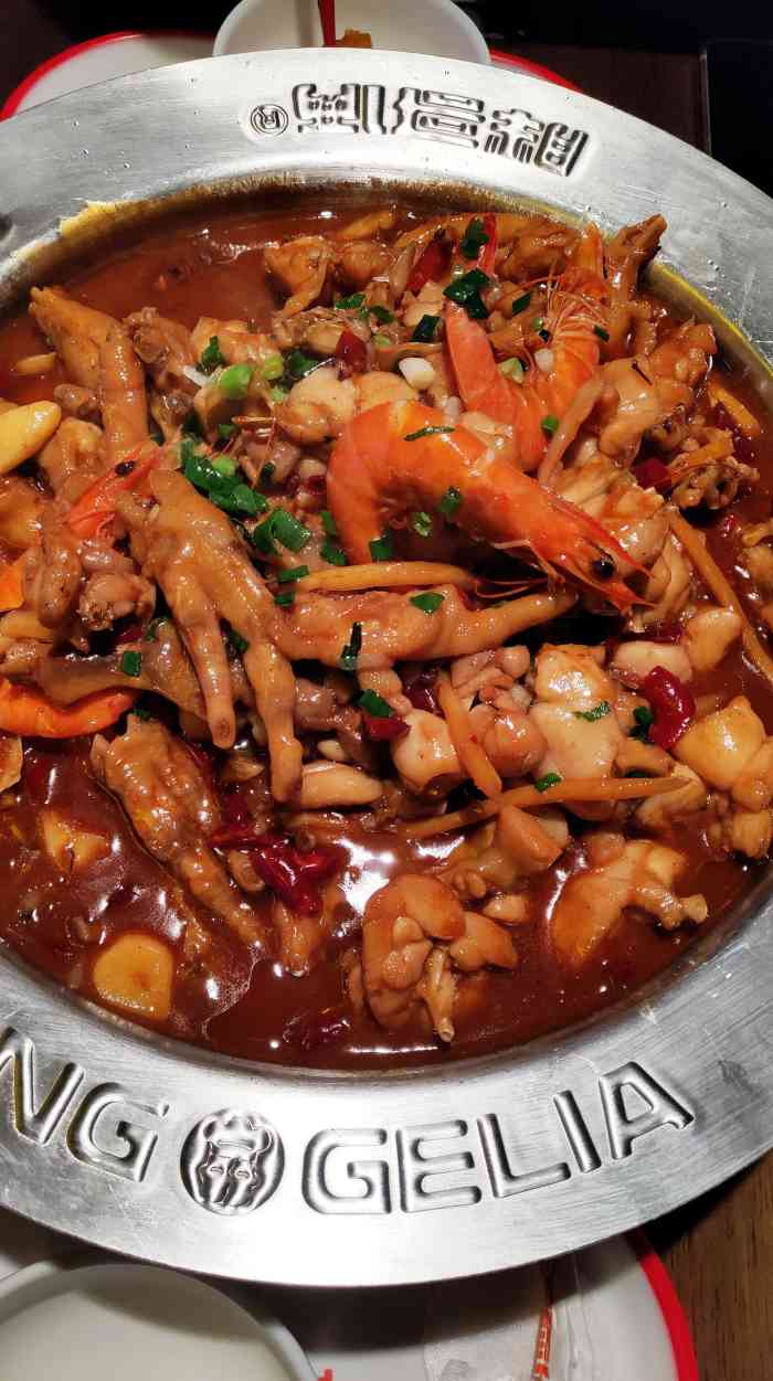 胖哥俩肉蟹煲萧山旺角城店