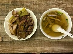 -猪脚洪隆江猪脚饭