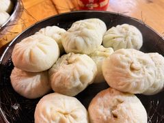 -舒小笼松针小笼包