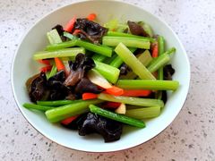 -爱月宝月嫂育儿嫂(太原店)