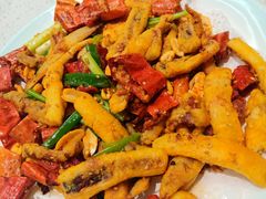 -巧克力渔家.小船海鲜胶东菜(万平口店)