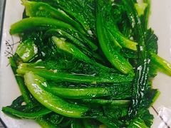 -银峰农庄·特色烧鸡·鲜无花果浸鸡