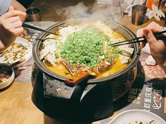 -吞鱼兽麻辣烤鱼(万达店)