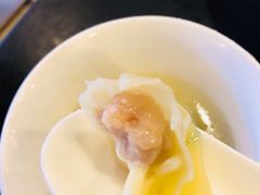 虾肉小馄饨-王家沙点心店(南京西路总店)