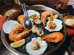 墨鱼汁海鲜饭-BROWNSTONE布朗石西班牙餐厅(富城店)