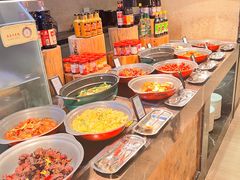 -广州万富希尔顿酒店·感趣自助餐厅·金秋蟹宴生蚝海鲜刺身烧烤