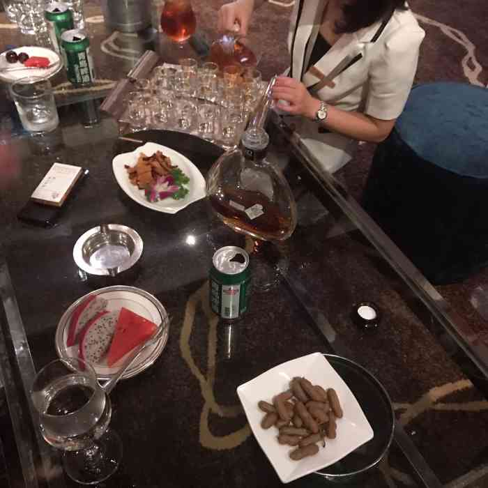 缤纷年代-"服务热情周到,细节处理完美,装修风格不错.