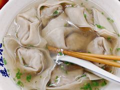 特制酒香鲜肉大馄饨-逸桂禾面馆