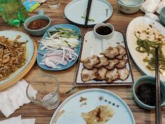 -合合春饼·酱骨·东北菜(潘家园店)